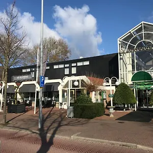 https://de-rustende-jager-nieuw-vennep.utrechthotels.net