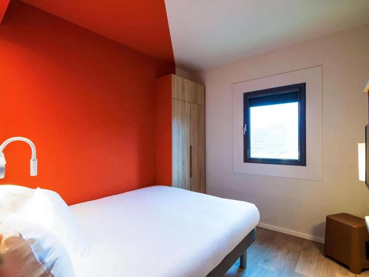 Ibis Budget Stein Maastricht 2*,  Netherlands