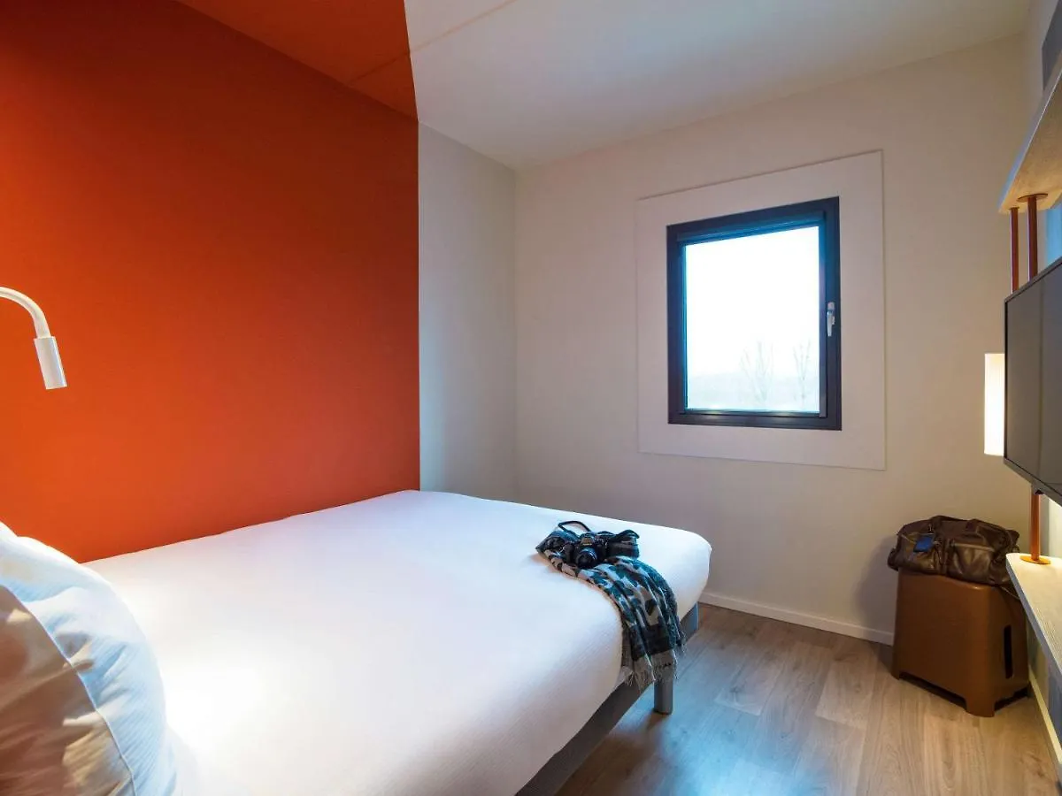 ** Hotel Ibis Budget Stein Maastricht Netherlands